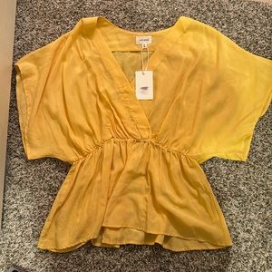 Heyson Yellow blouse